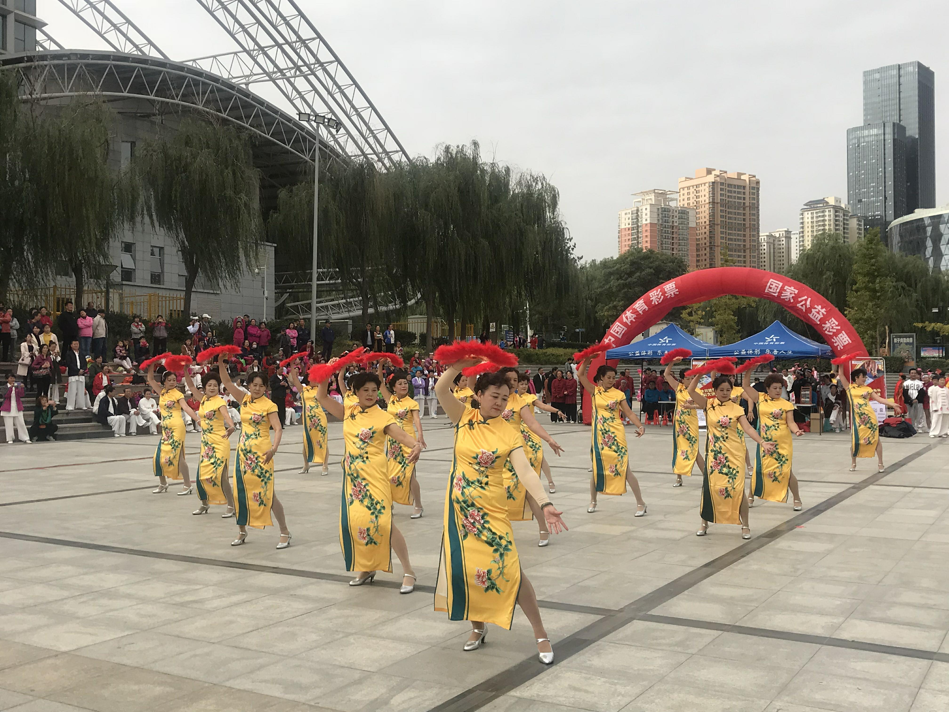 彩票国庆节停不停售？全面解读与探讨